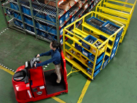 Tow Tractor Lift Truck